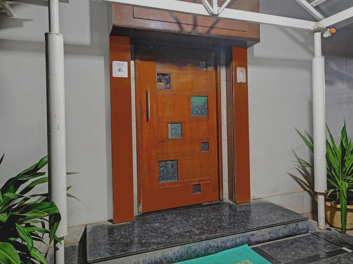 Collection O 82357 Hotel Surabhi Pride Trimulgherry Exterior foto